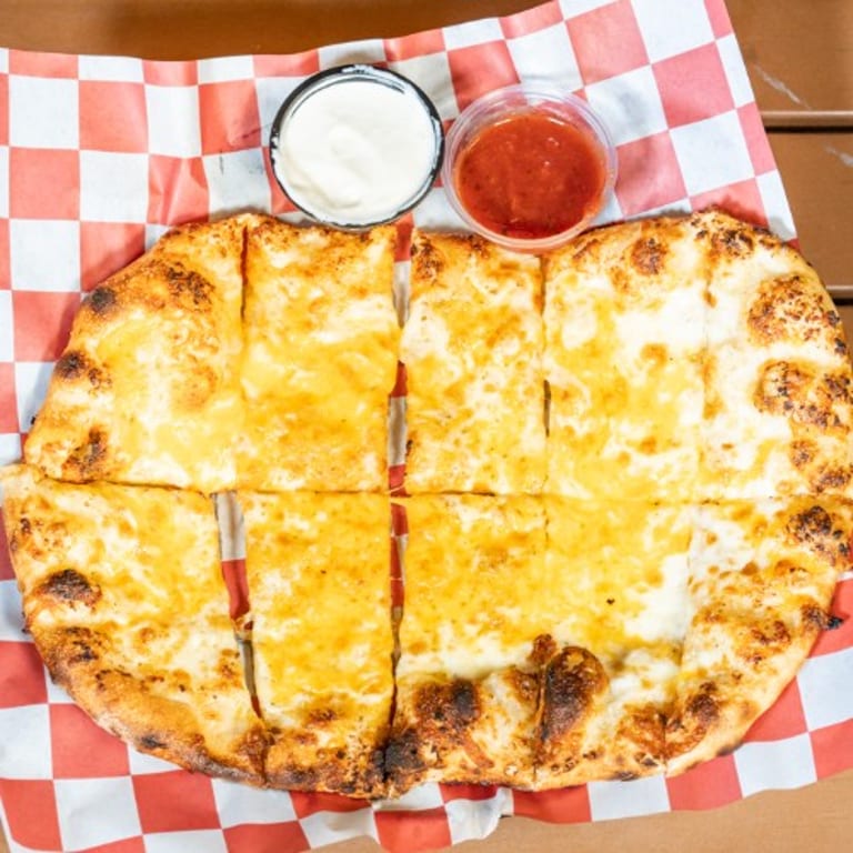 Delicious Cheesy Breadsticks: A Must-Try!