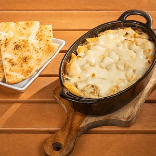 Cheesy Chicken Alfredo Pasta